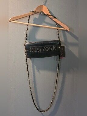 Betsey Johnson New York NY Clutch Black Snake‎ Print 3-way Magnetic Closure NWT